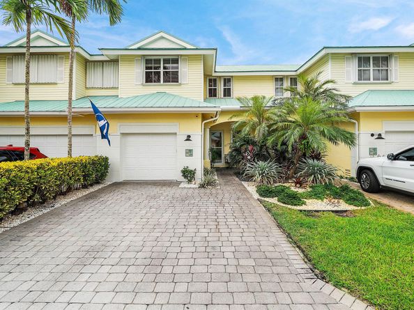 166 Barefoot Cove, Hypoluxo FL 33462