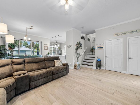 166 Barefoot Cove, Hypoluxo FL 33462