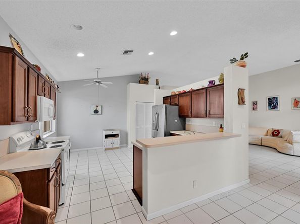 5791 NW 48th Dr, Coral Springs FL 33067