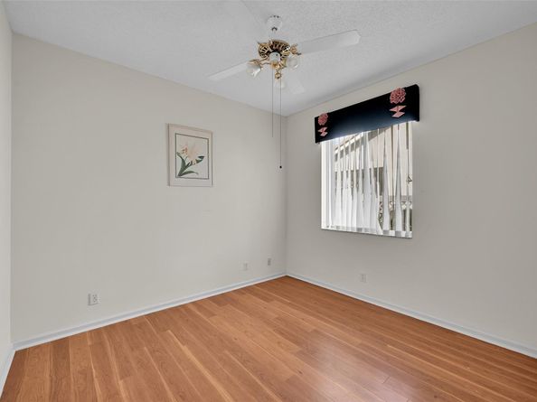 5791 NW 48th Dr, Coral Springs FL 33067