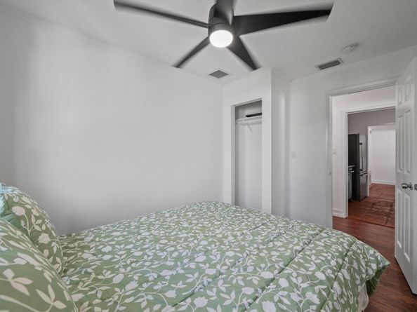 724 Mcintosh Street, West Palm Beach FL 33405