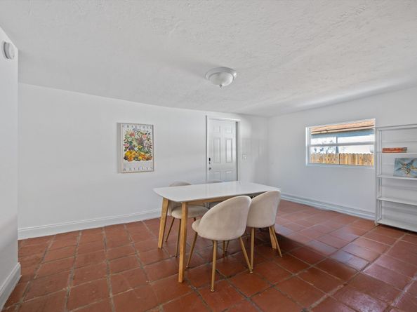 724 Mcintosh Street, West Palm Beach FL 33405