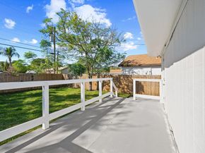 724 Mcintosh Street, West Palm Beach FL 33405