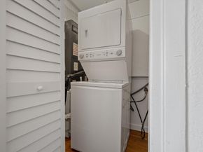 724 Mcintosh Street, West Palm Beach FL 33405