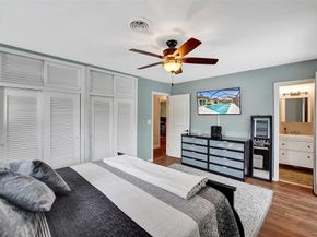 5541 SW 2nd Ct, Plantation FL 33317