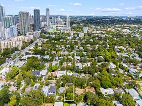 720 SE 7th Street, Fort Lauderdale FL 33301