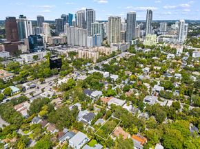 720 SE 7th Street, Fort Lauderdale FL 33301