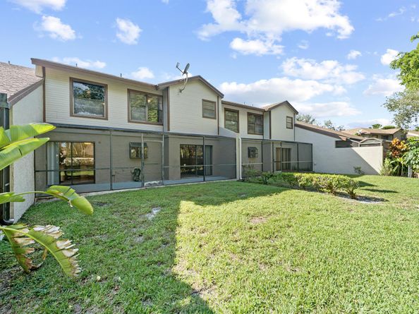 22384 Thousand Pines Lane, Boca Raton FL 33428