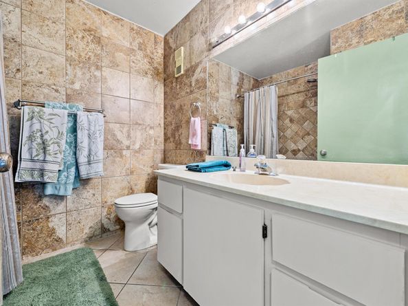 22384 Thousand Pines Lane, Boca Raton FL 33428