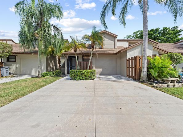 22384 Thousand Pines Lane, Boca Raton FL 33428