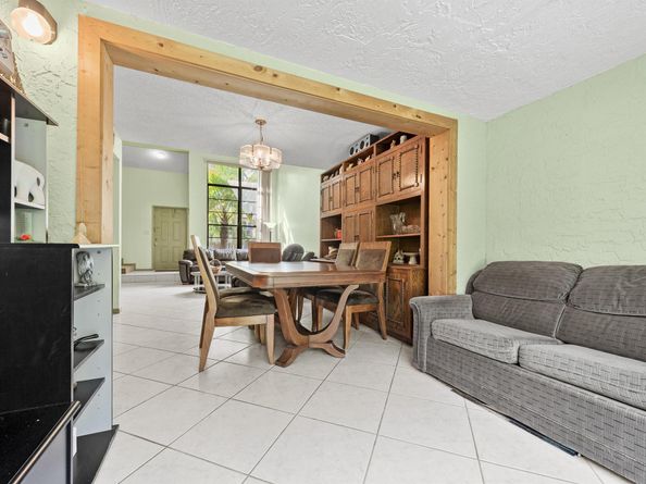 22384 Thousand Pines Lane, Boca Raton FL 33428