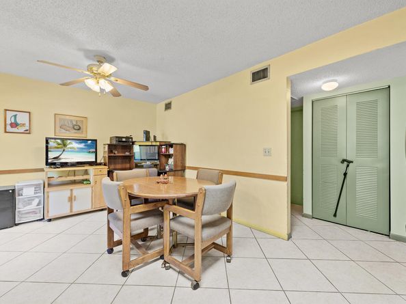 22384 Thousand Pines Lane, Boca Raton FL 33428
