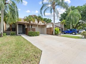 22384 Thousand Pines Lane, Boca Raton FL 33428