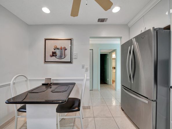9289 Vista Del Lago G, Boca Raton FL 33428