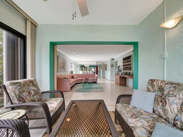 9289 Vista Del Lago G, Boca Raton FL 33428