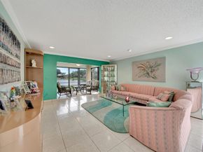 9289 Vista Del Lago G, Boca Raton FL 33428
