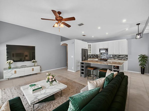 6346 Sand Hills Circle, Lake Worth FL 33463