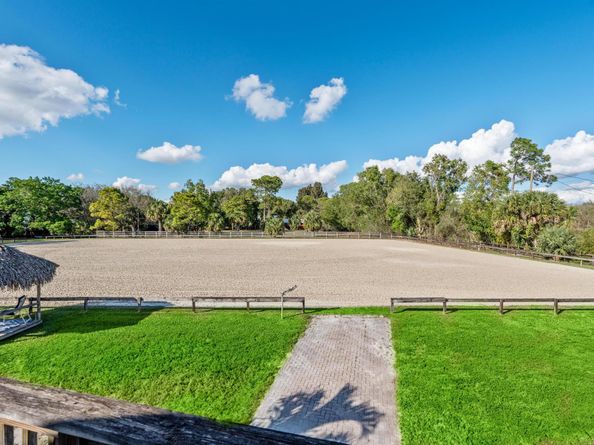 790 E Rambling Drive, Wellington FL 33414