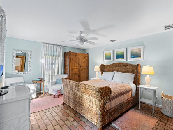 790 E Rambling Drive, Wellington FL 33414