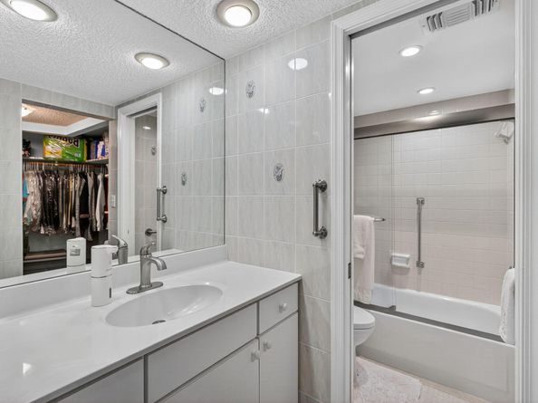2800 N Ocean Drive B12a, Singer Island FL 33404