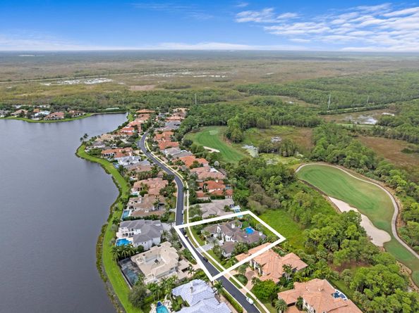 111 Via Palacio, Palm Beach Gardens FL 33418