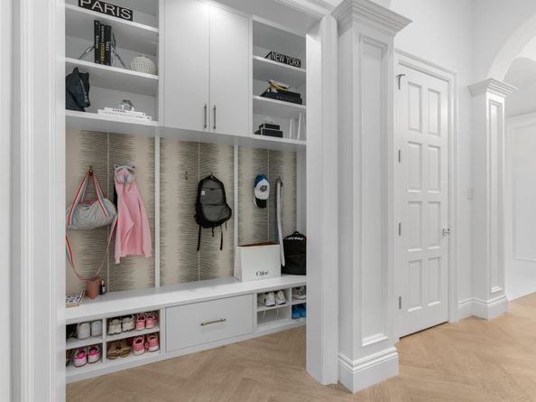 111 Via Palacio, Palm Beach Gardens FL 33418