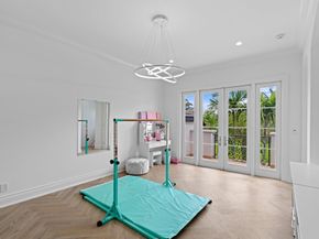 111 Via Palacio, Palm Beach Gardens FL 33418
