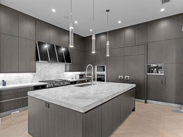 111 Via Palacio, Palm Beach Gardens FL 33418