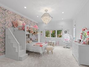 111 Via Palacio, Palm Beach Gardens FL 33418