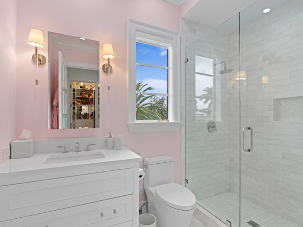 111 Via Palacio, Palm Beach Gardens FL 33418
