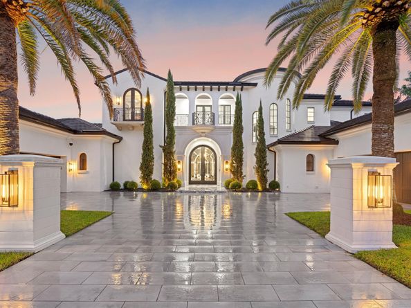 111 Via Palacio, Palm Beach Gardens FL 33418