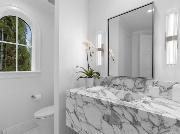 111 Via Palacio, Palm Beach Gardens FL 33418