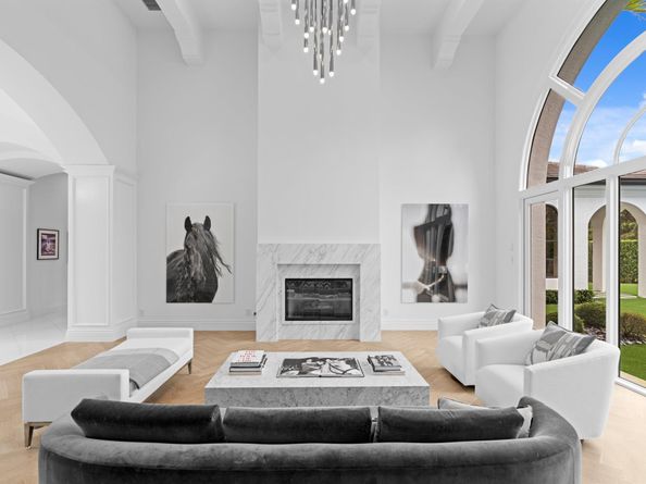 111 Via Palacio, Palm Beach Gardens FL 33418