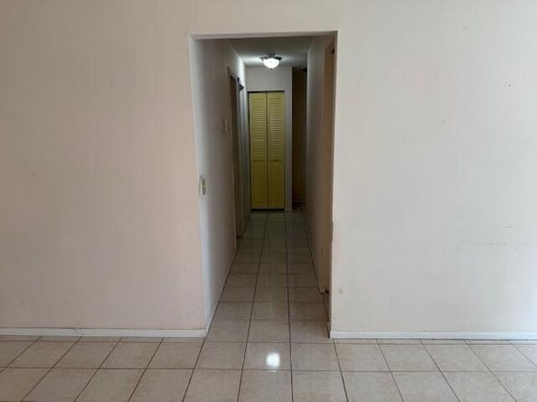 169 Dove Circle, Royal Palm Beach FL 33411