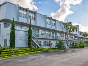 9500 SW 3rd St 248, Boca Raton FL 33428