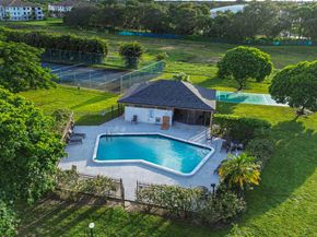 9500 SW 3rd St 248, Boca Raton FL 33428