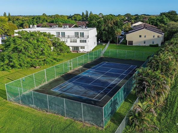 9500 SW 3rd St 248, Boca Raton FL 33428