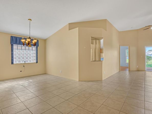 8022 Duomo Circle, Boynton Beach FL 33472