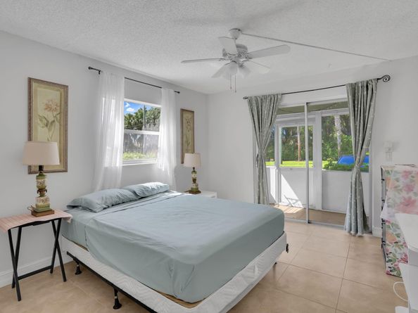 152 Tuscany C C, Delray Beach FL 33446