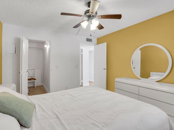 152 Tuscany C C, Delray Beach FL 33446