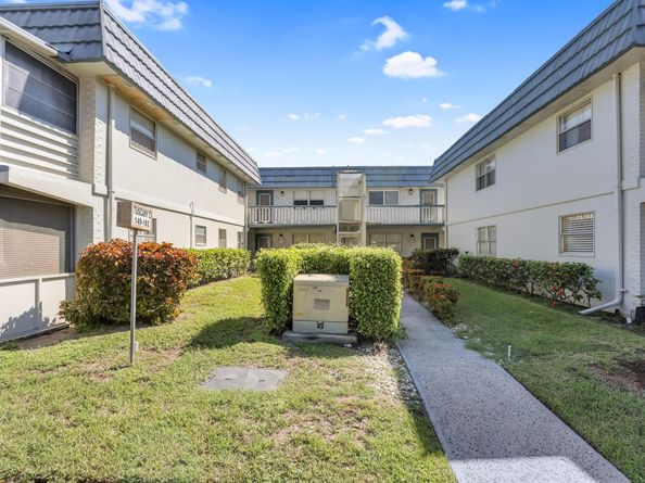 152 Tuscany C C, Delray Beach FL 33446