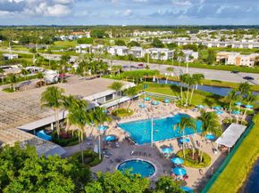 152 Tuscany C C, Delray Beach FL 33446