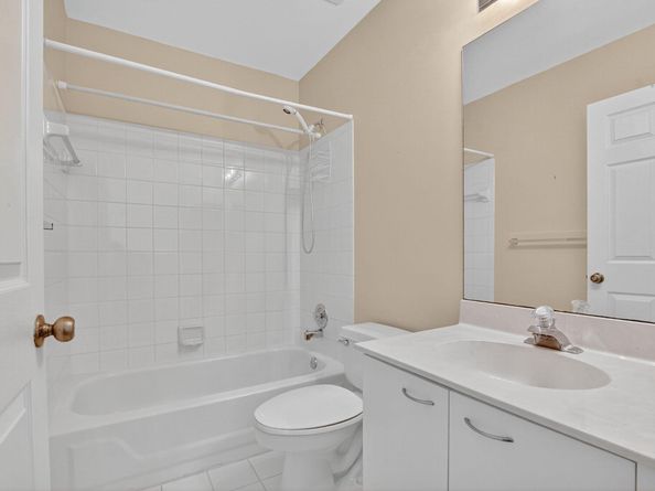 10221 Via Hibiscus 3, Boca Raton FL 33428