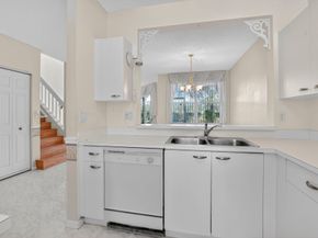 10221 Via Hibiscus 3, Boca Raton FL 33428