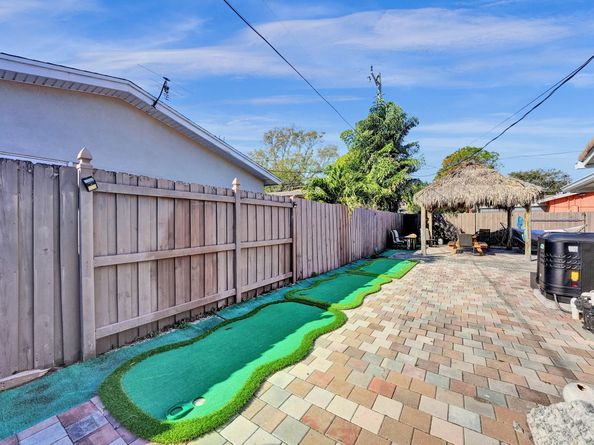 1301 SE 2nd Ter, Deerfield Beach FL 33441