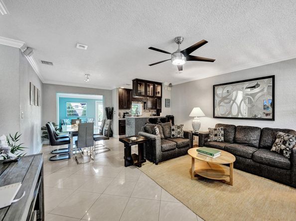 1301 SE 2nd Ter, Deerfield Beach FL 33441