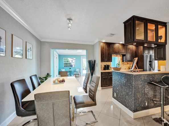 1301 SE 2nd Ter, Deerfield Beach FL 33441