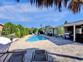 1301 SE 2nd Ter, Deerfield Beach FL 33441