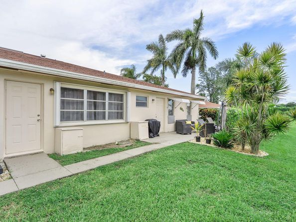 4570 NW 3rd Street B, Delray Beach FL 33445