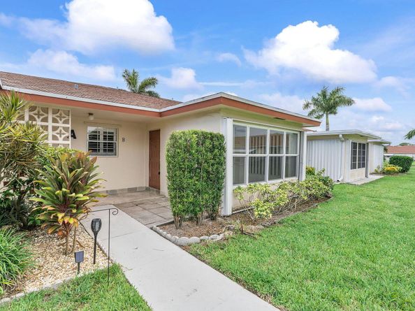 4570 NW 3rd Street B, Delray Beach FL 33445